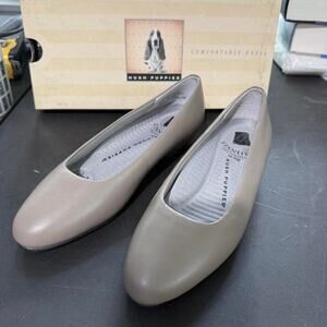 Hush Puppies Taupe Slip On womens 5.5